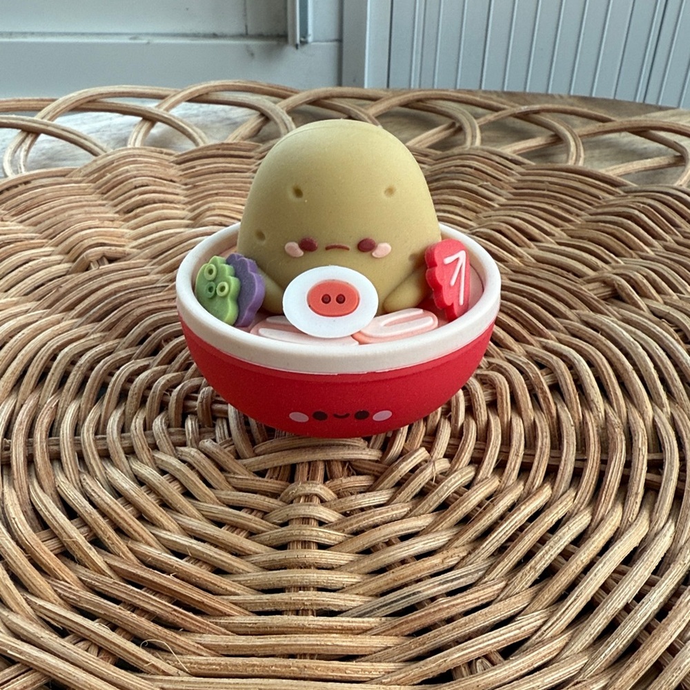 Smoko Tato Ramen Bowl Figure